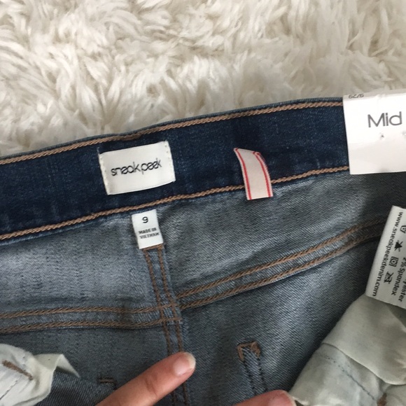 Sneerpeak Mid Rise Distress Jeans - Picture 4 of 5